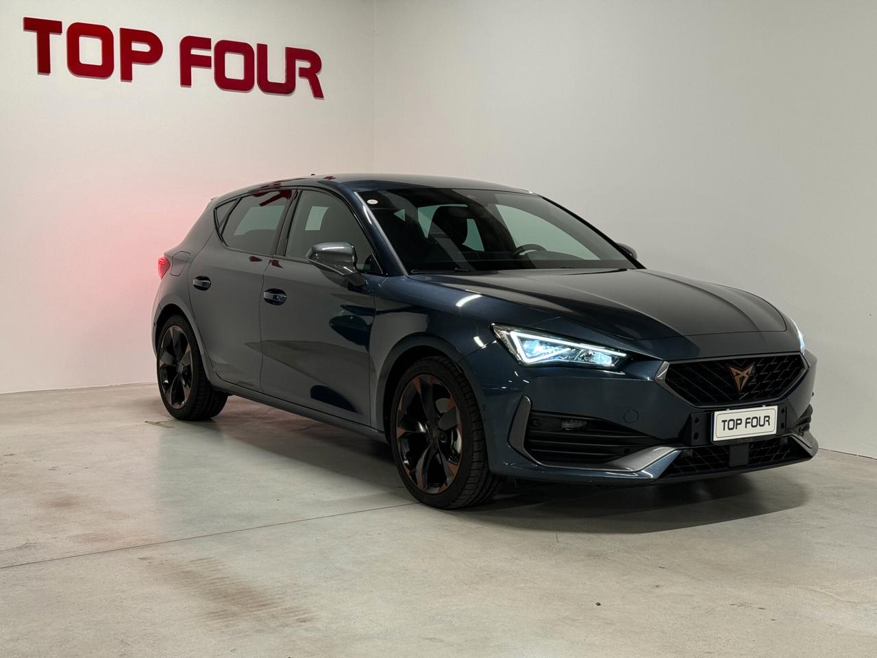 Cupra Leon 1.5 Hybrid 150 CV DSG