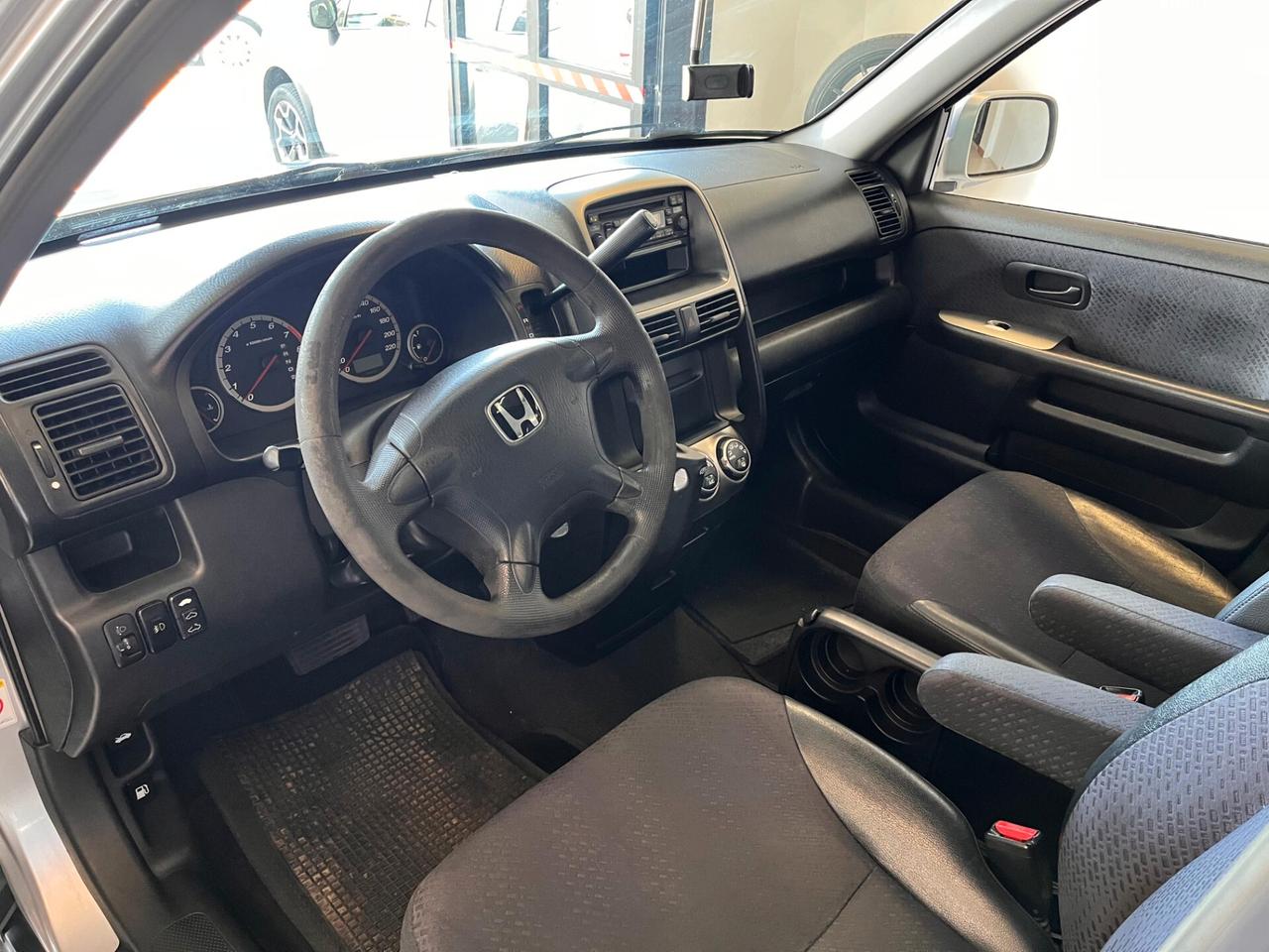 Honda CR-V 2.0 16V i-VTEC ES