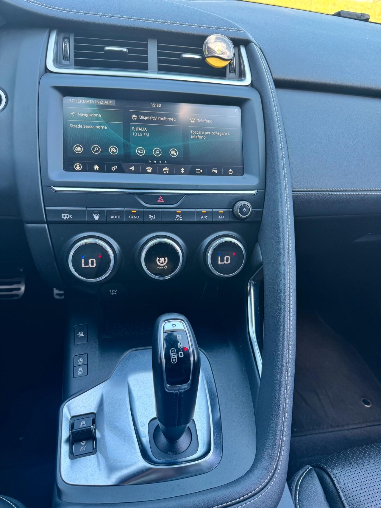 Jaguar E-Pace 2.0D 180 CV AWD R-Dynamic FINANZIABILE