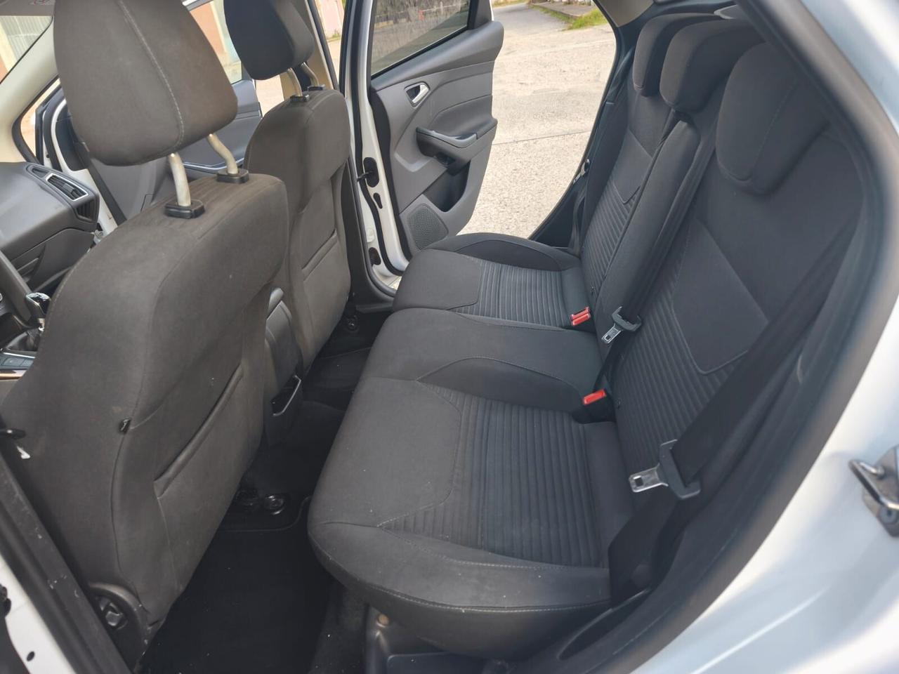 Ford Focus Sw 2017----1.0 Benzina
