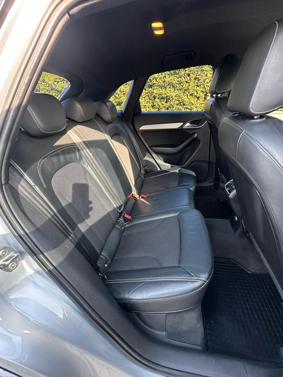 Audi Q3 2.0 TDI 150 CV quattro STRONIC S-LINE INT-ESTERNO 2015 FARI matrix LED-INT PELLE