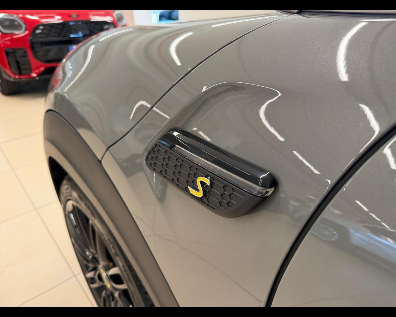 MINI Mini Full El. (F56) - Mini Cooper SE Yours