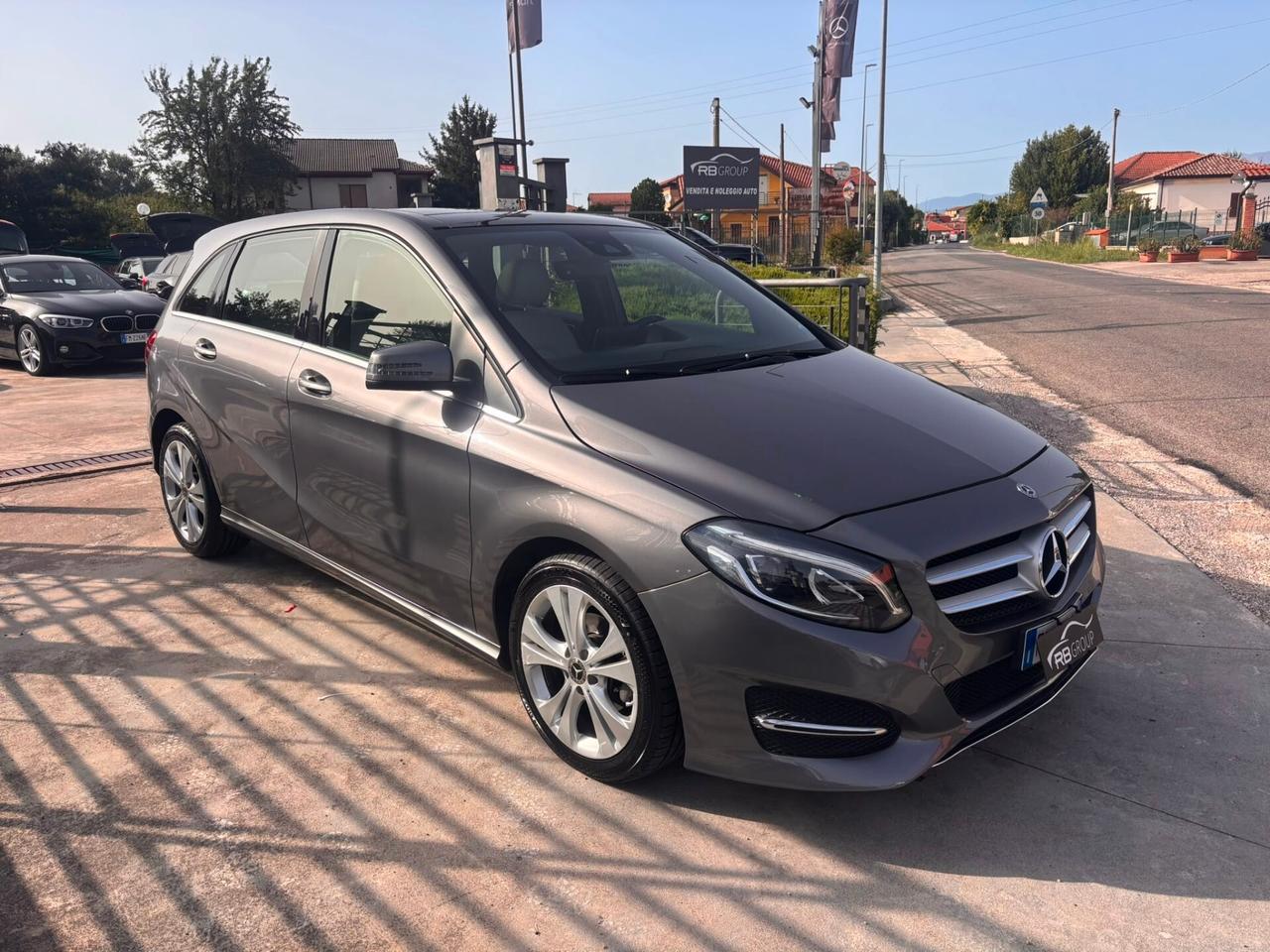 Mercedes-benz B 180 d Premium