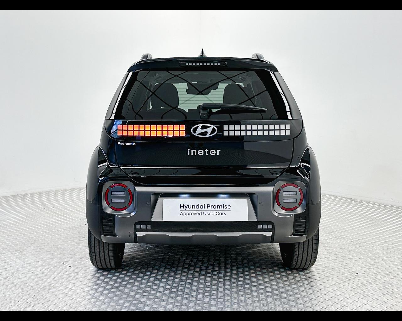HYUNDAI Inster Cross - Inster Cross 49 kWh +pluse pack
