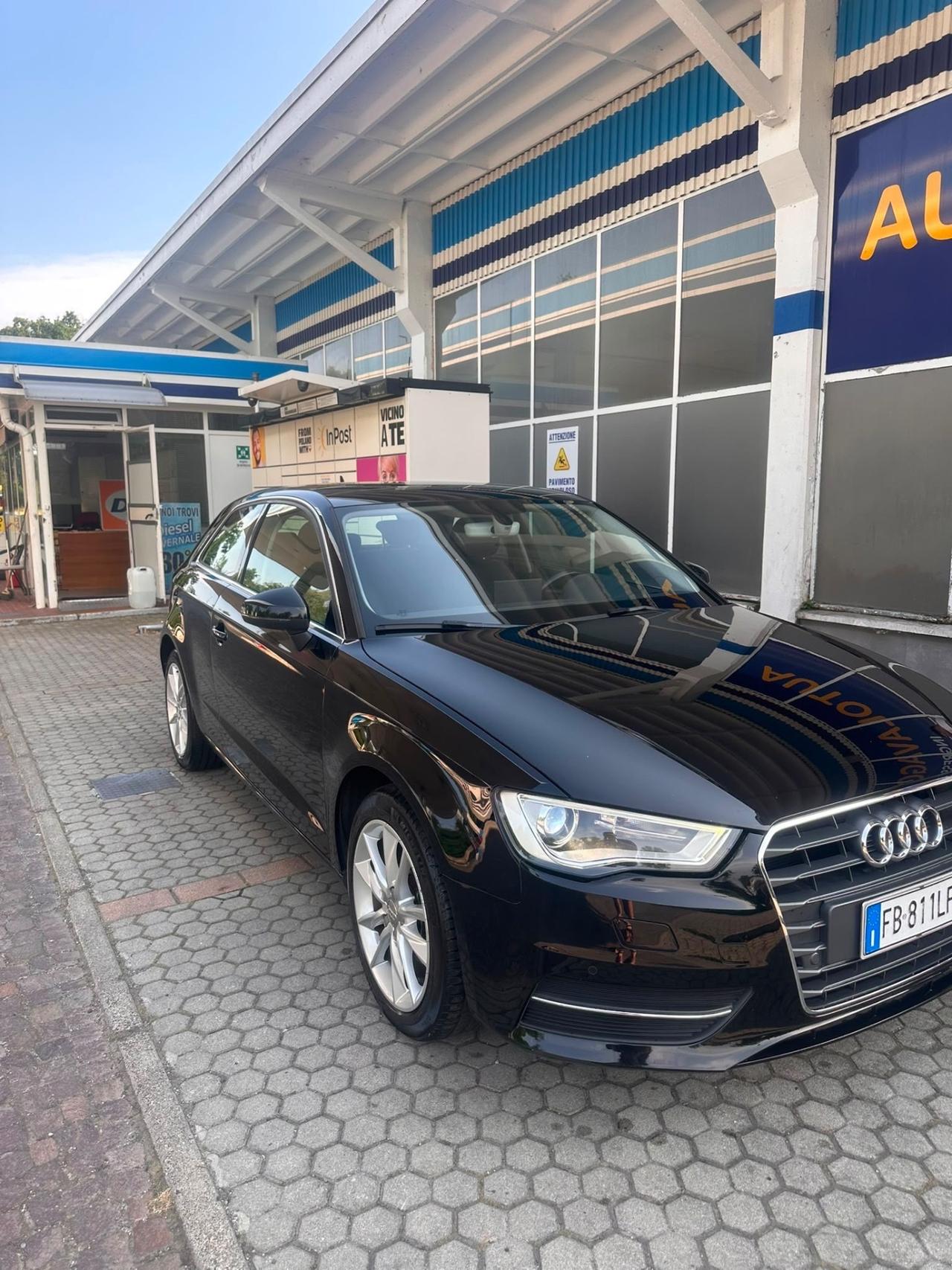 Audi A3 SPB 1.6 TDI clean diesel S tronic Ambiente