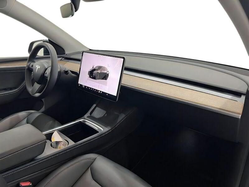 Tesla Model Y Performance AWD