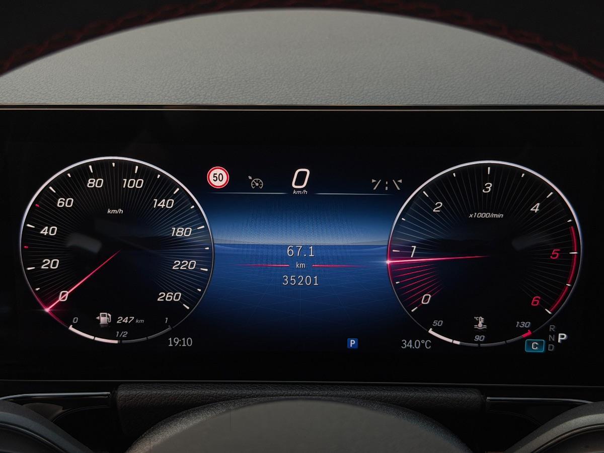 New Mercedes GLA 200d Premium AMG Night Edition