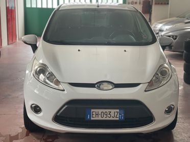 Ford Fiesta 1.2 82CV 3 porte Titanium SI NEOPATENTATI