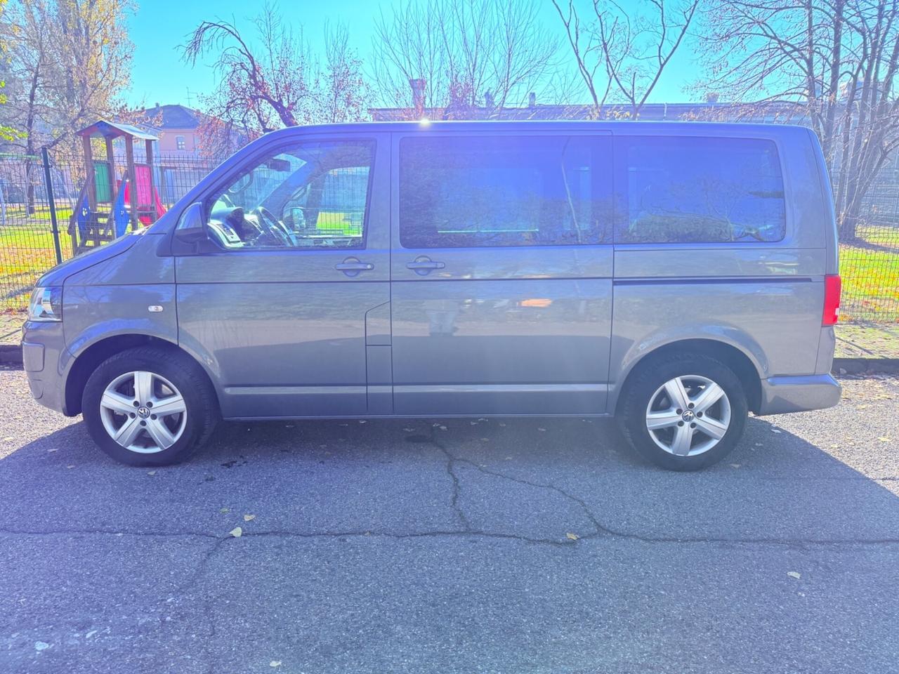 VW Multivan - PARI AL NUOVOOO 160 MILA -OK PERMUTE