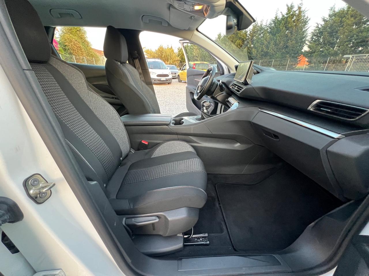 Peugeot 3008 BlueHDi 130 S&S Allure