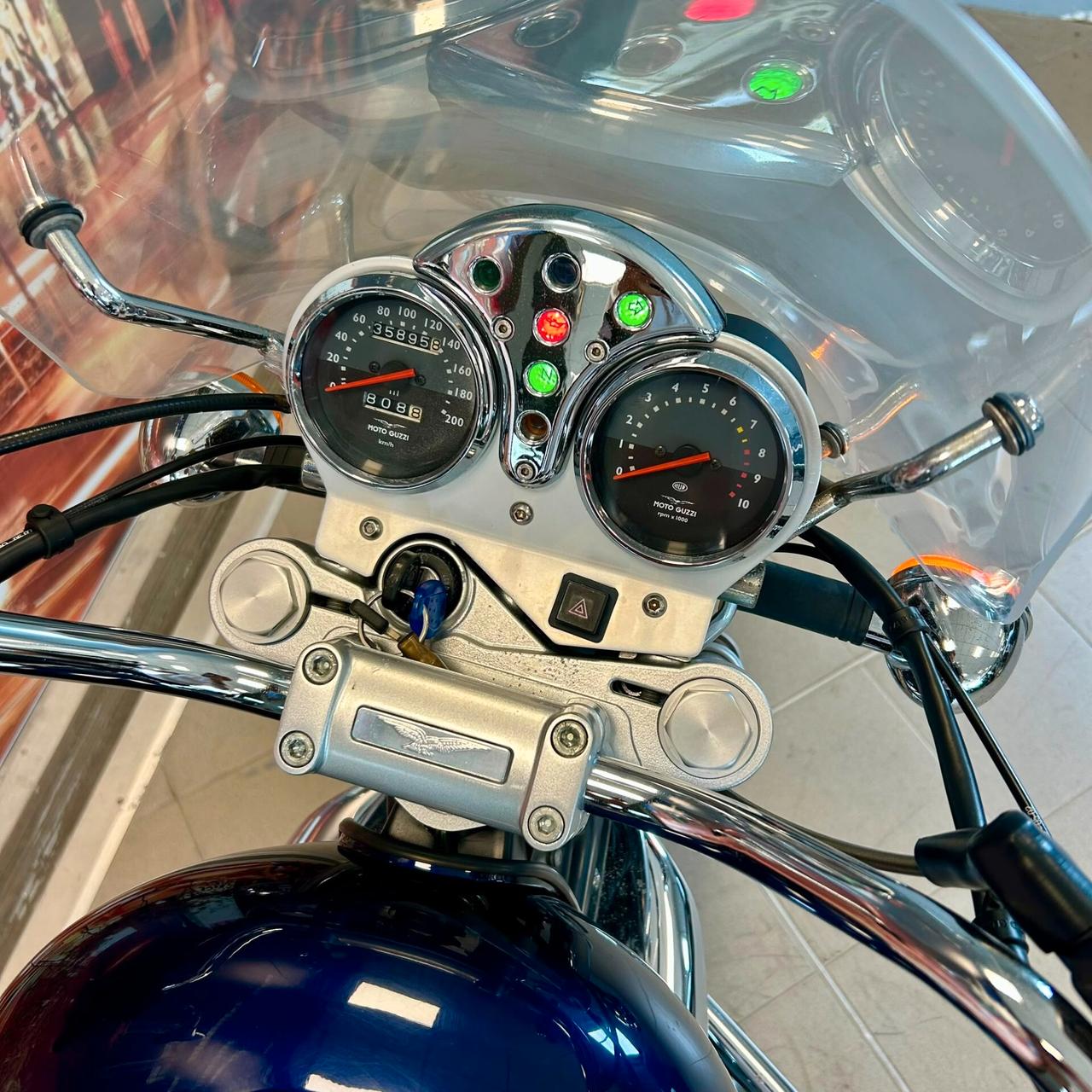 Moto Guzzi Nevada 750