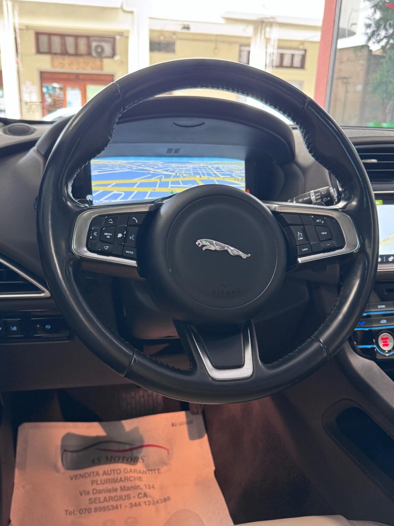 Jaguar F-Pace 2.0 D 180 CV AWD R-Sport Tetto Panoramico