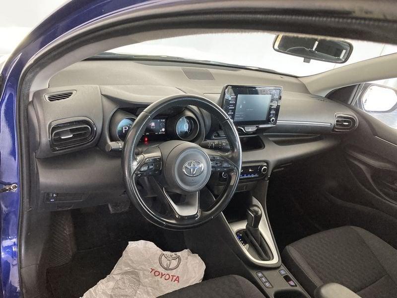 Toyota Yaris Hybrid Trend MY21