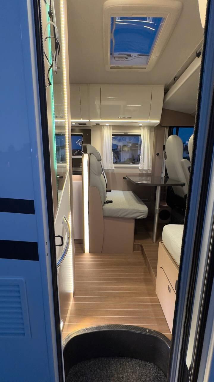 Etrusco MOTORHOME I6900 QB CLIMA GANCIO TRAINO 2000 KG