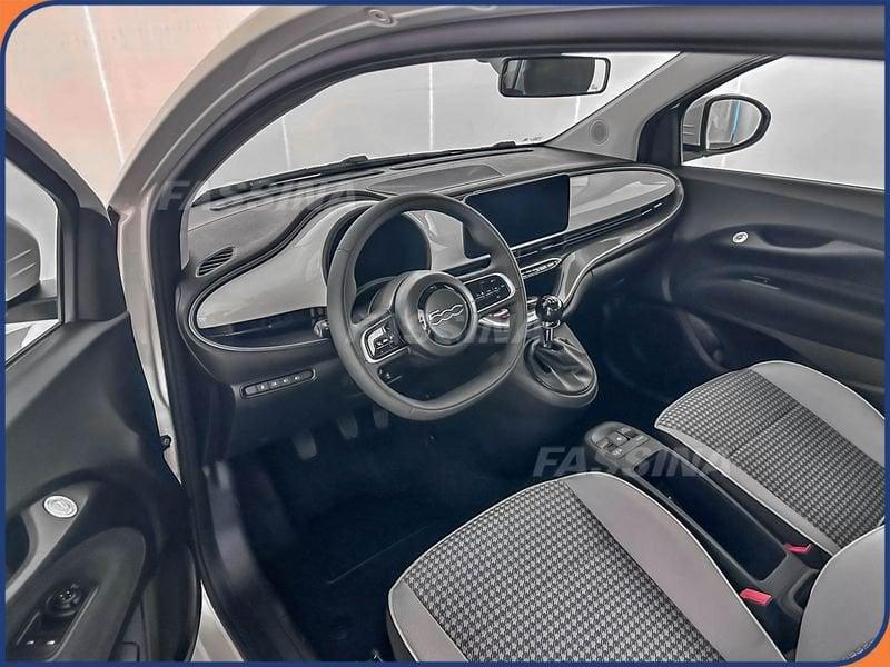 FIAT 500 500 1.0 hybrid Torino Hatchback 65cv