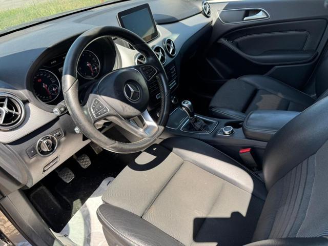 MERCEDES-BENZ B 180 d Business
