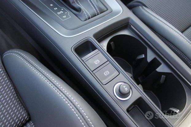 AUDI Q3 SPB 35 TDI S tronic S line edition