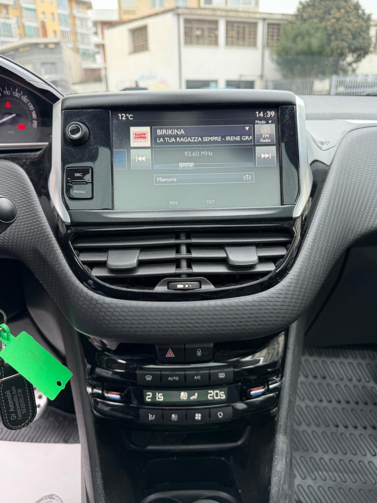 Peugeot 208 PureTech Turbo 110 EAT6 S&S 5 porte GT Line