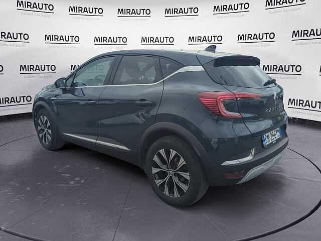 Renault Captur 1.6 E-TECH HEV 145 TECHNO AUTO
