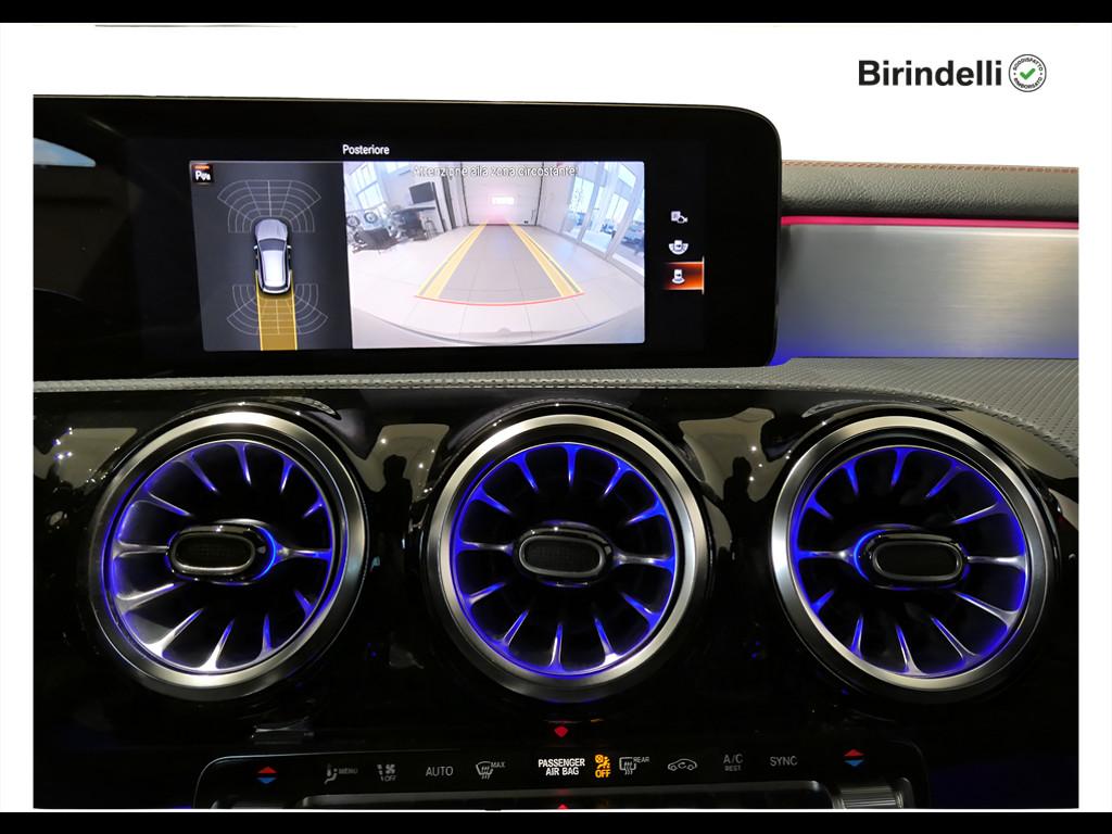 Mercedes-Benz CLA S.Brake (X118) - CLA 200 d Automatic Shooting Brake Premium