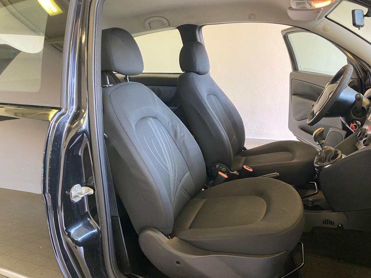 Lancia Ypsilon 1.2 69 CV GPL Platinum