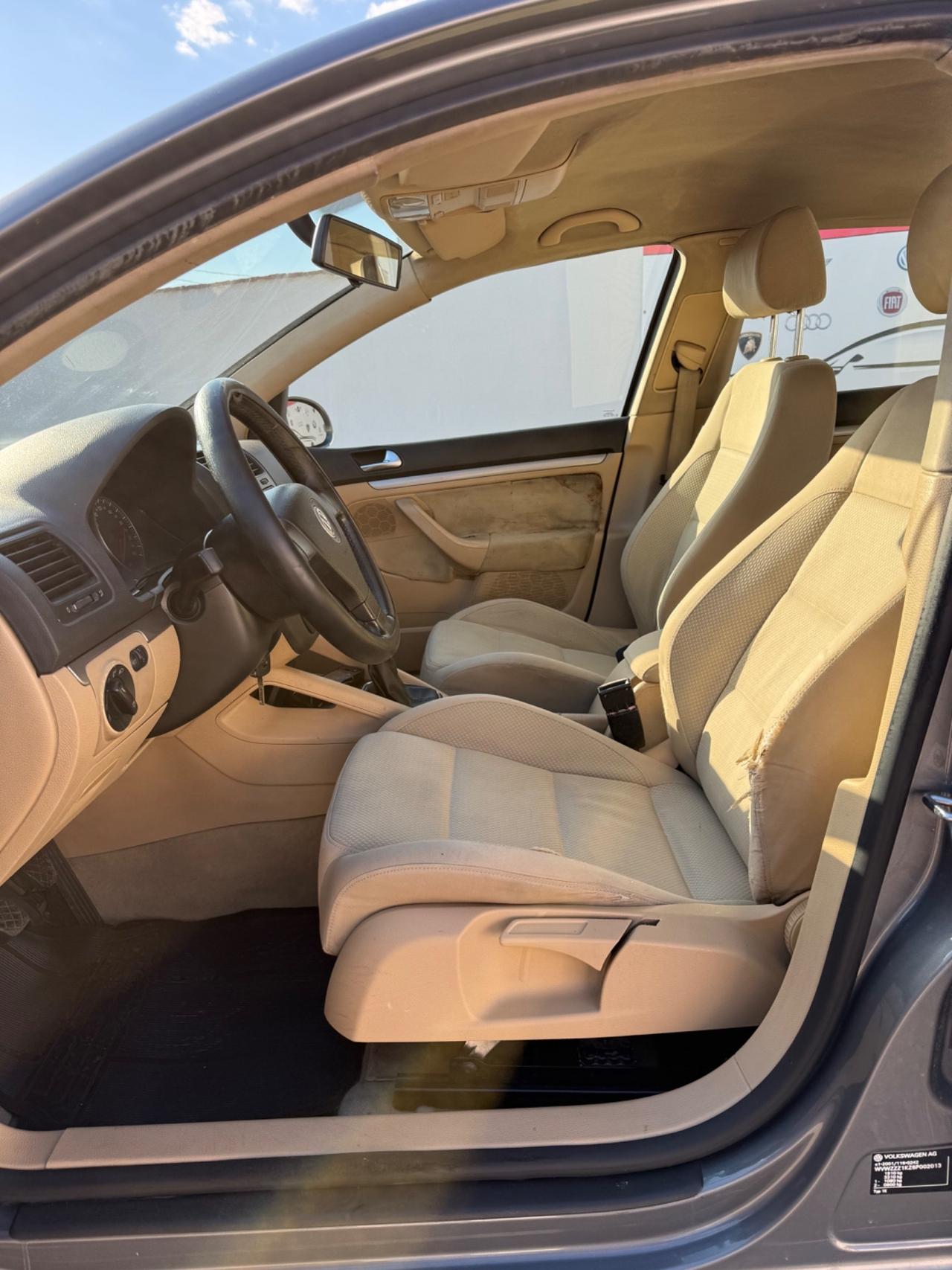 Volkswagen Golf 2.0 16V TDI 5p. Comfortline