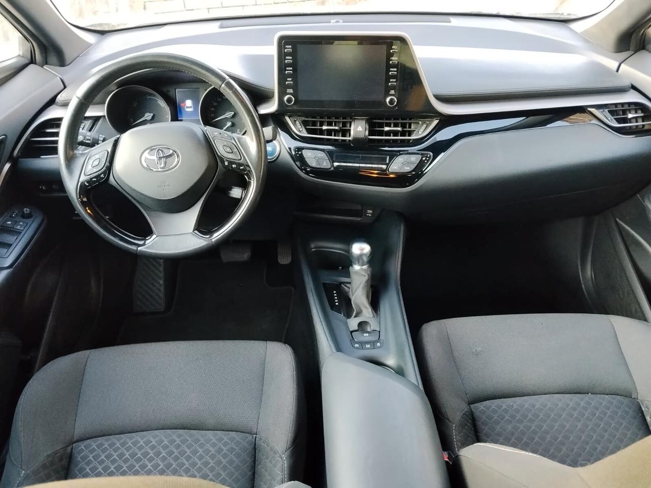 C-HR HYBRID: NO BUSTA PAGA R2B