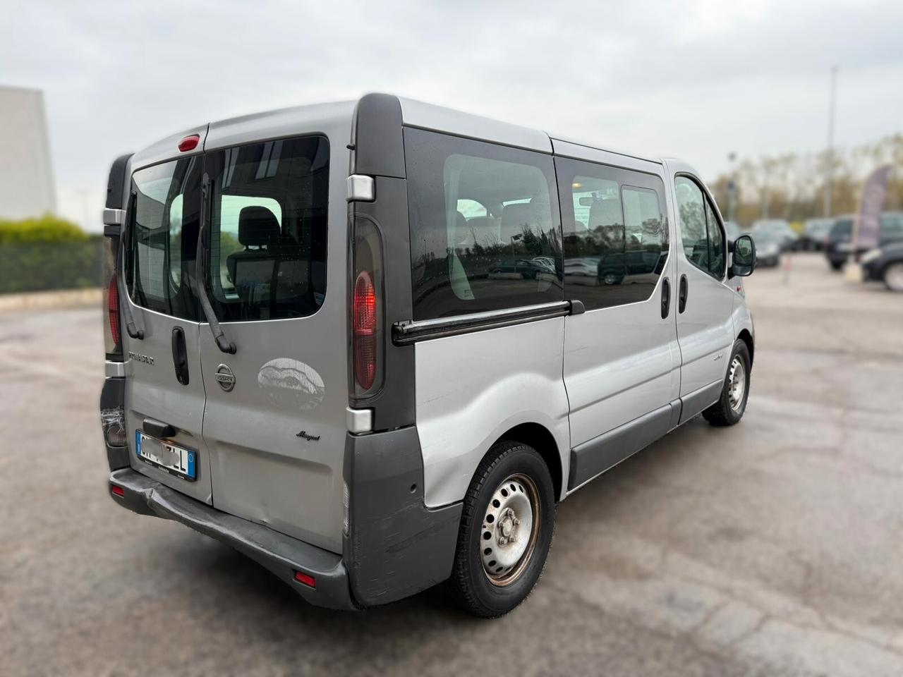 NISSAN PRIMASTER 2.5 9 POSTI 2005 12 MESI DI GARANZIA