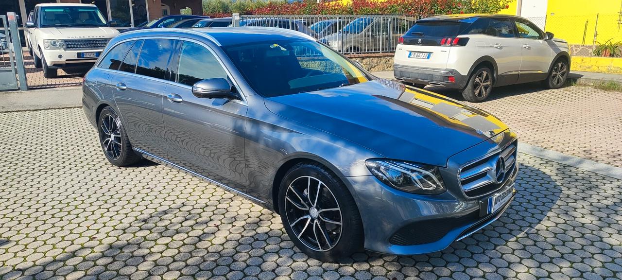 Mercedes-benz E 220 d S.W. Auto Premium Plus