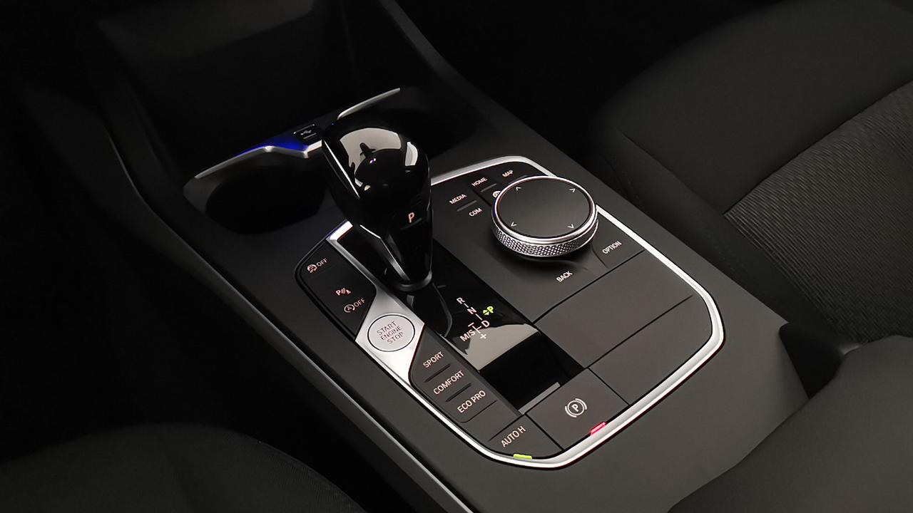 BMW Serie 1 F40 - 118i Msport Exterior 136cv auto