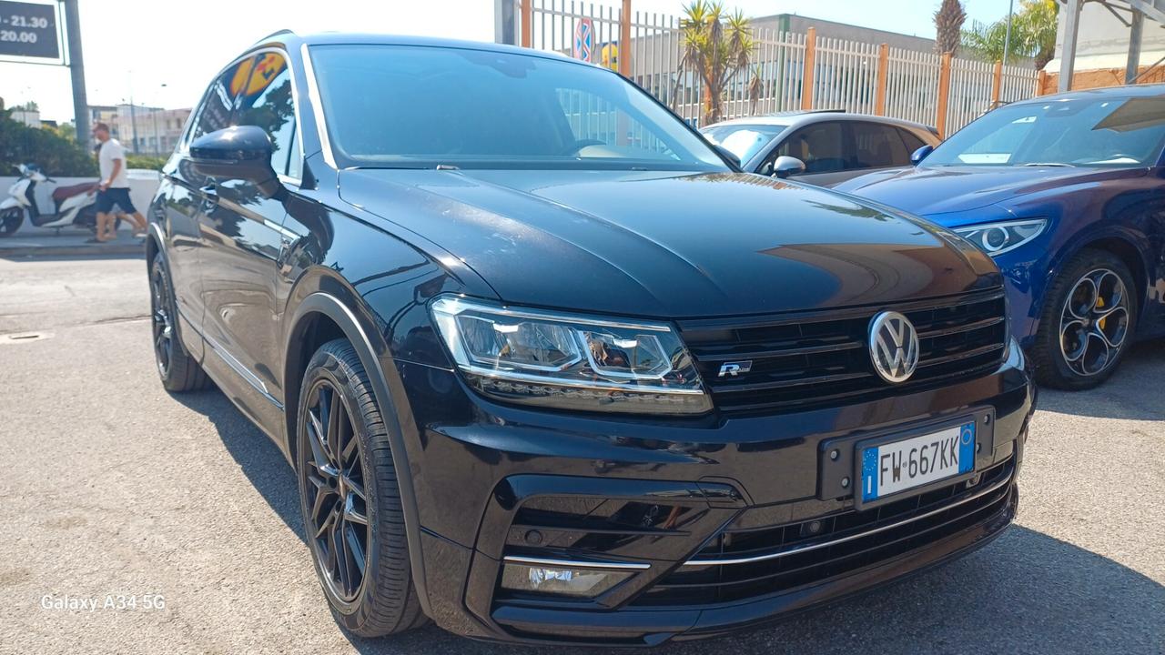 Volkswagen Tiguan 1.6 TDI R-LINE TETTO APRIBILE