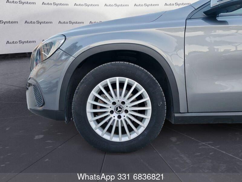 Mercedes-Benz GLA 200 d Automatic Business