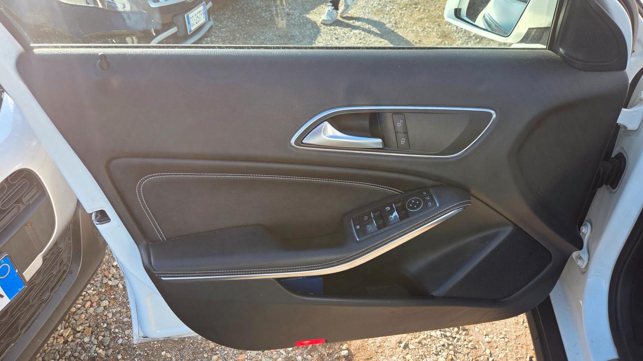 Mercedes-benz GLA 180 Premium unico proprietario
