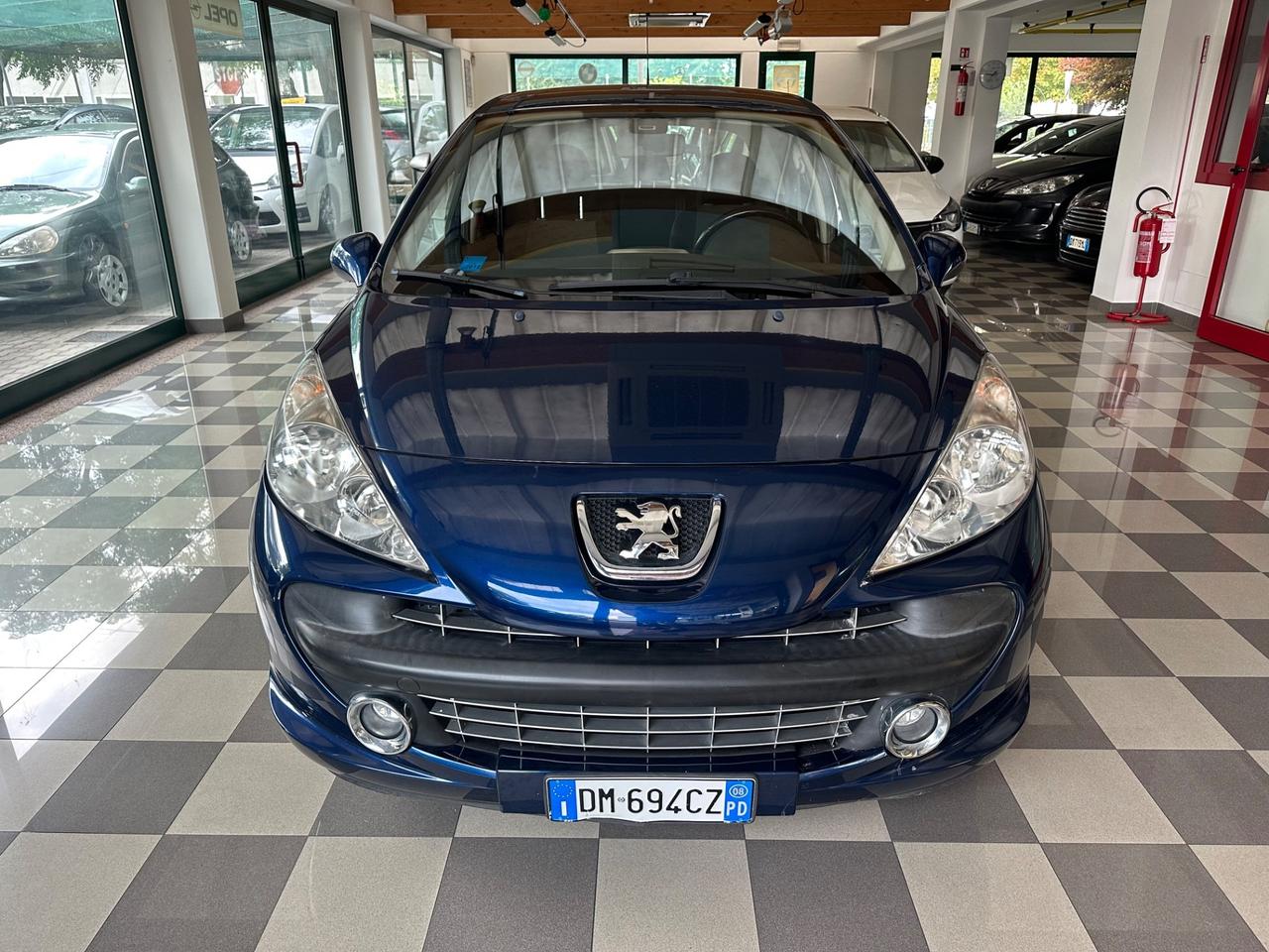 Peugeot 207 1.4 8V 75CV 5p. X Line