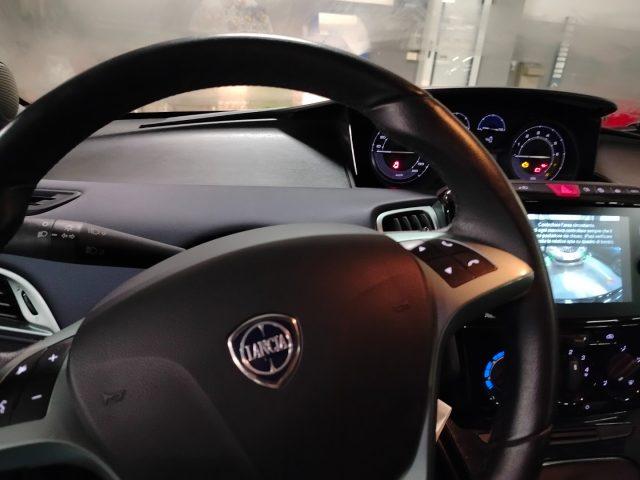 LANCIA Ypsilon 1.0 70cv Hybrid Platino PROMO