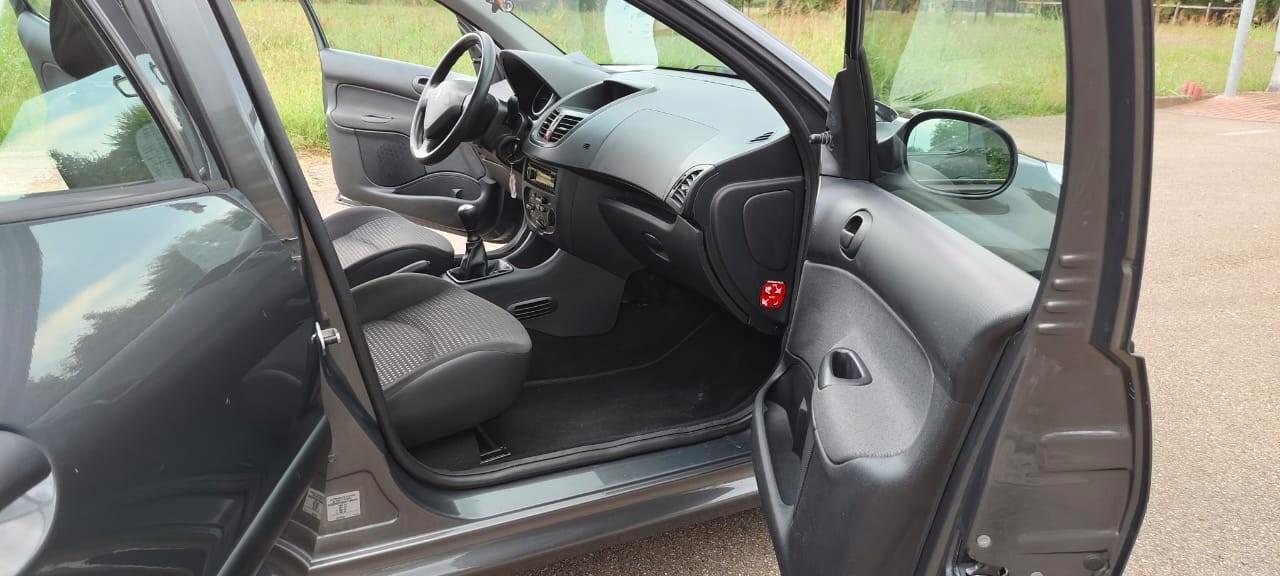 Peugeot 206 Plus 1.1 60CV 5p. Trendy