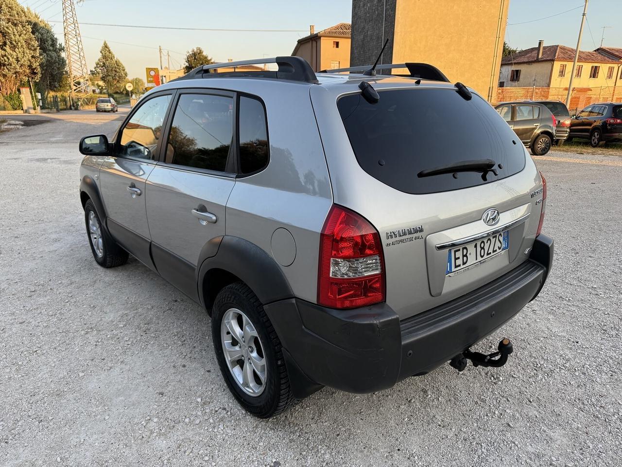 HYUNDAI TUCSON 2.0 CRDI 4 WD DYNAMIC UNICO GANCIO