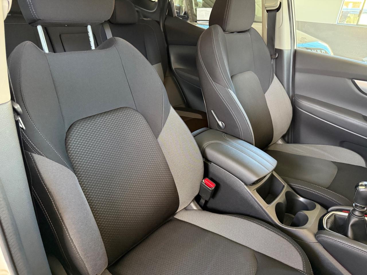 Nissan Qashqai 1.3 DIG-T 160 CV N-Connecta