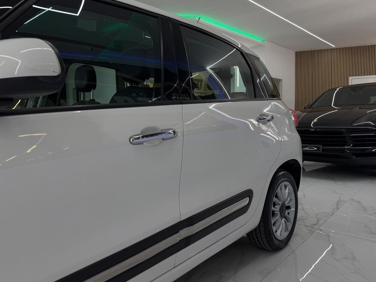 Fiat 500L 1.6 Multijet 105CV Panoramic Edition