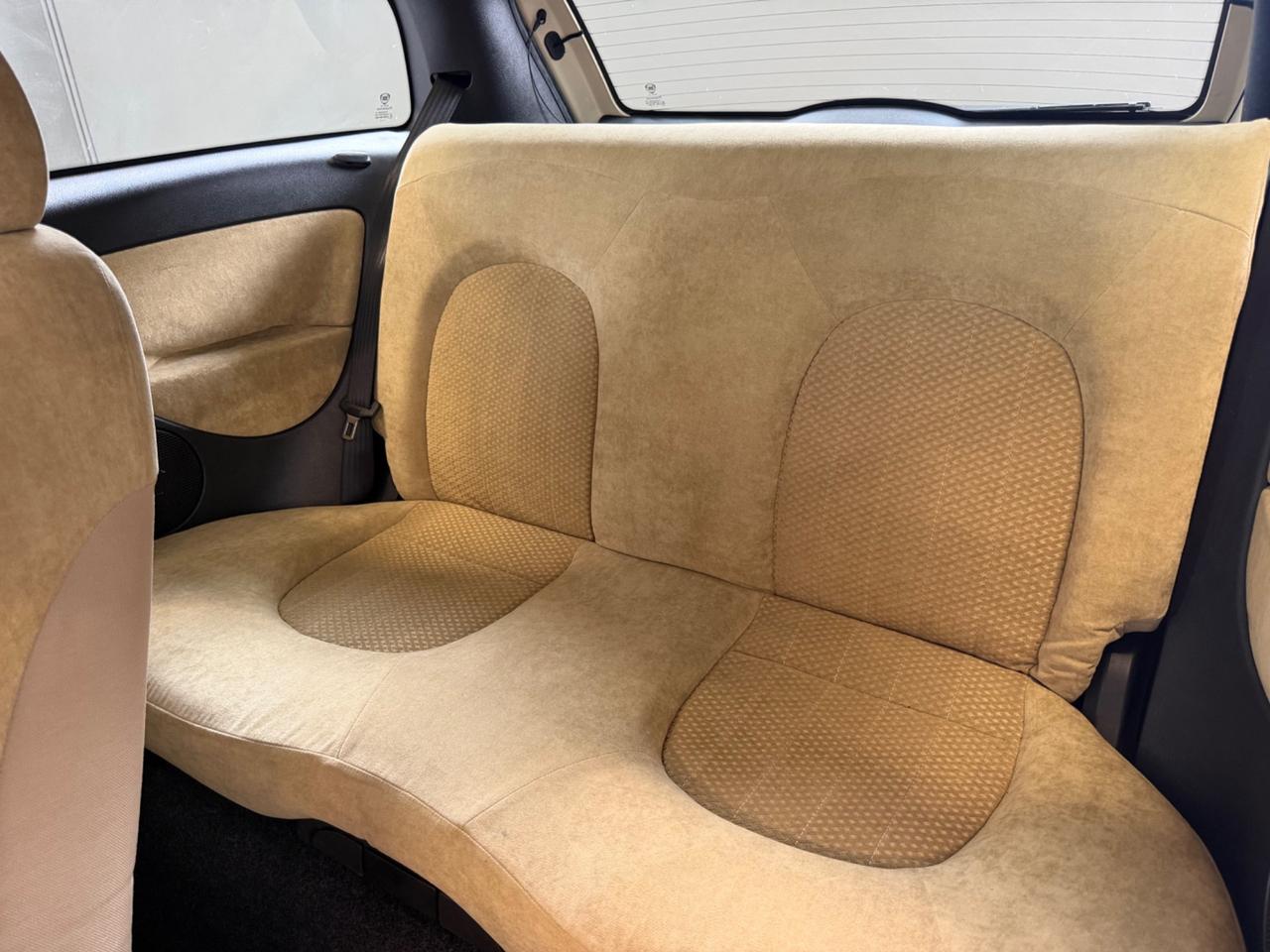 Lancia Ypsilon 1.2 16V Oro