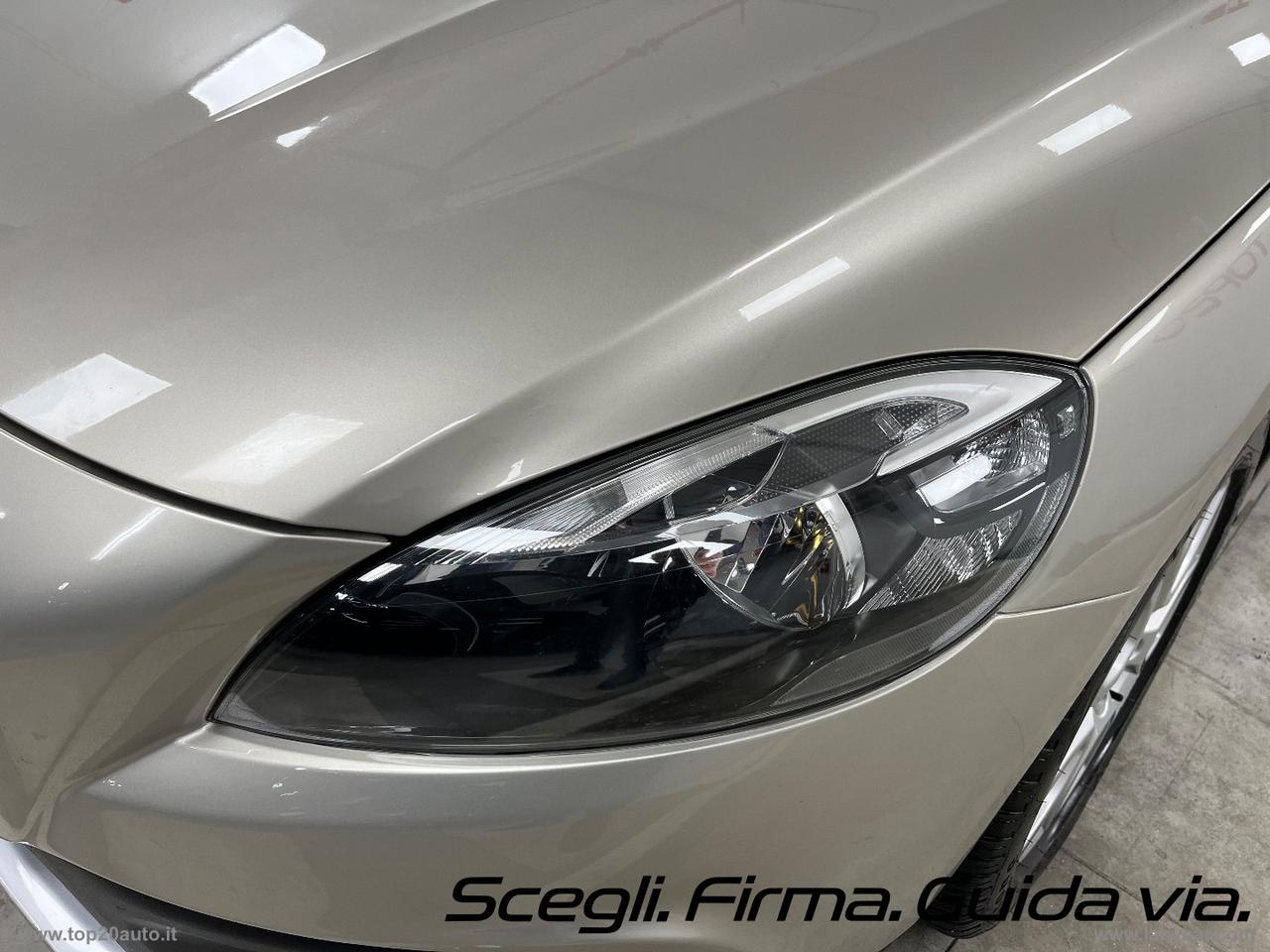 VOLVO V40 Cross Country D2 Geartronic Business