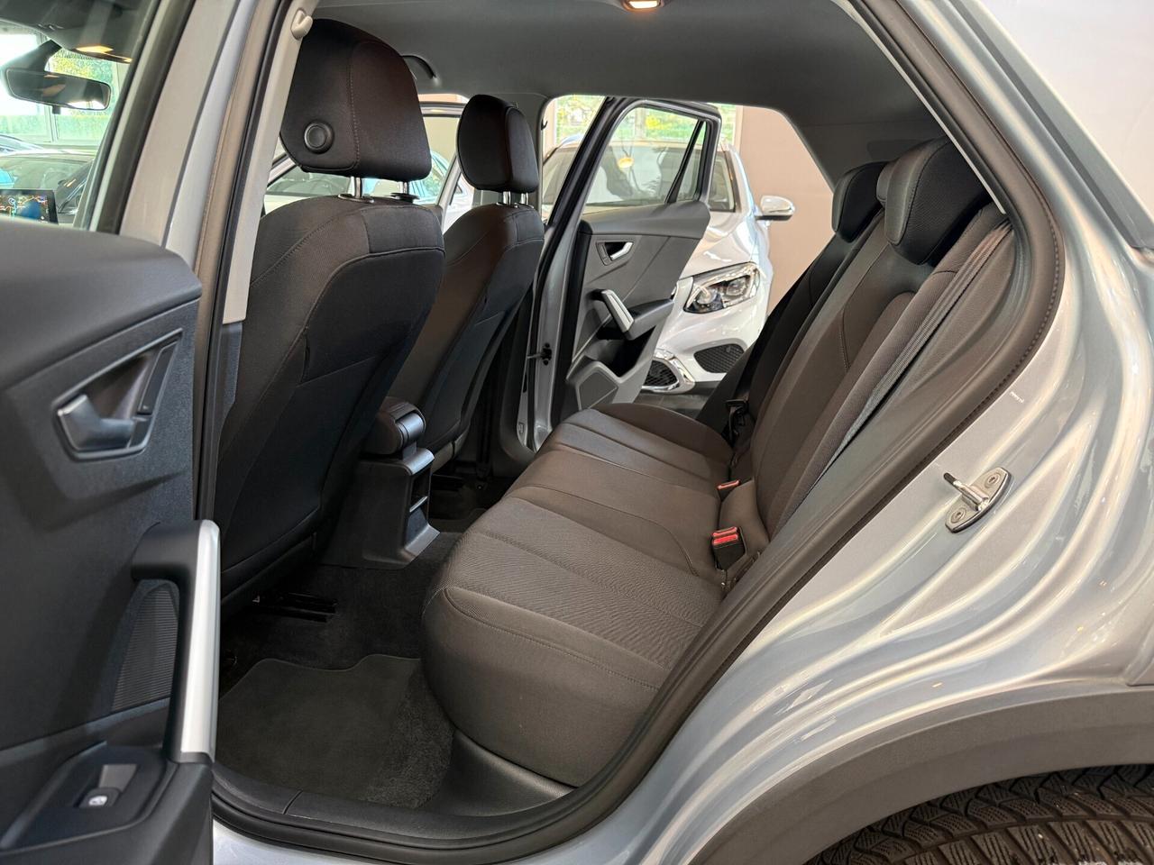 Audi Q2 30 TDI Business