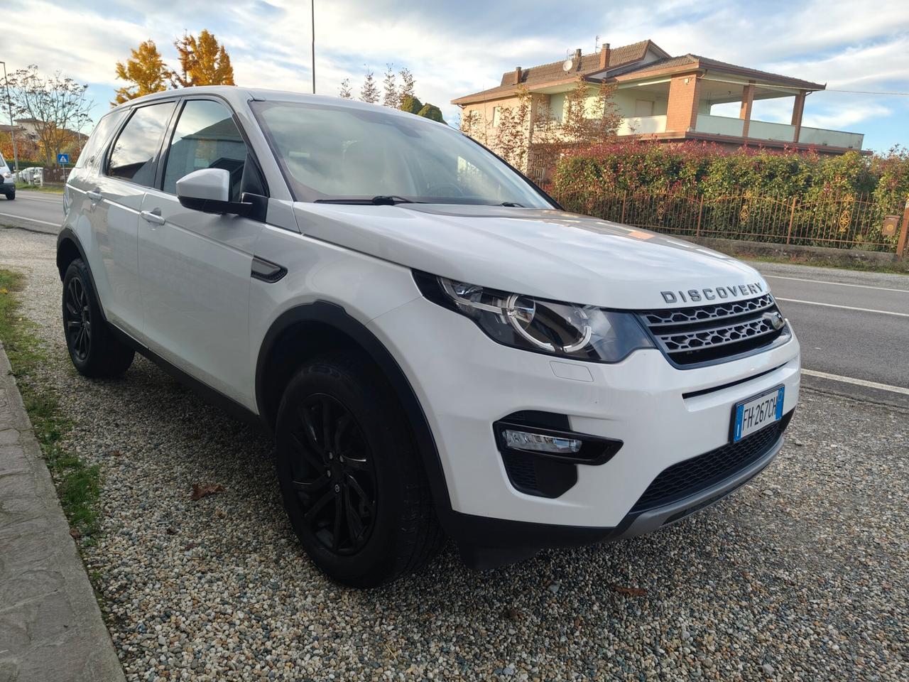 Land Rover Discovery Sport 2.0 TD4 150 CV Pure
