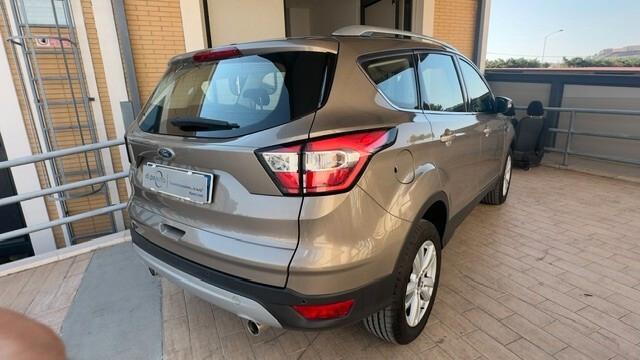 Ford Kuga 2.0 TDCI 120 CV S&S 2WD Powershift Business