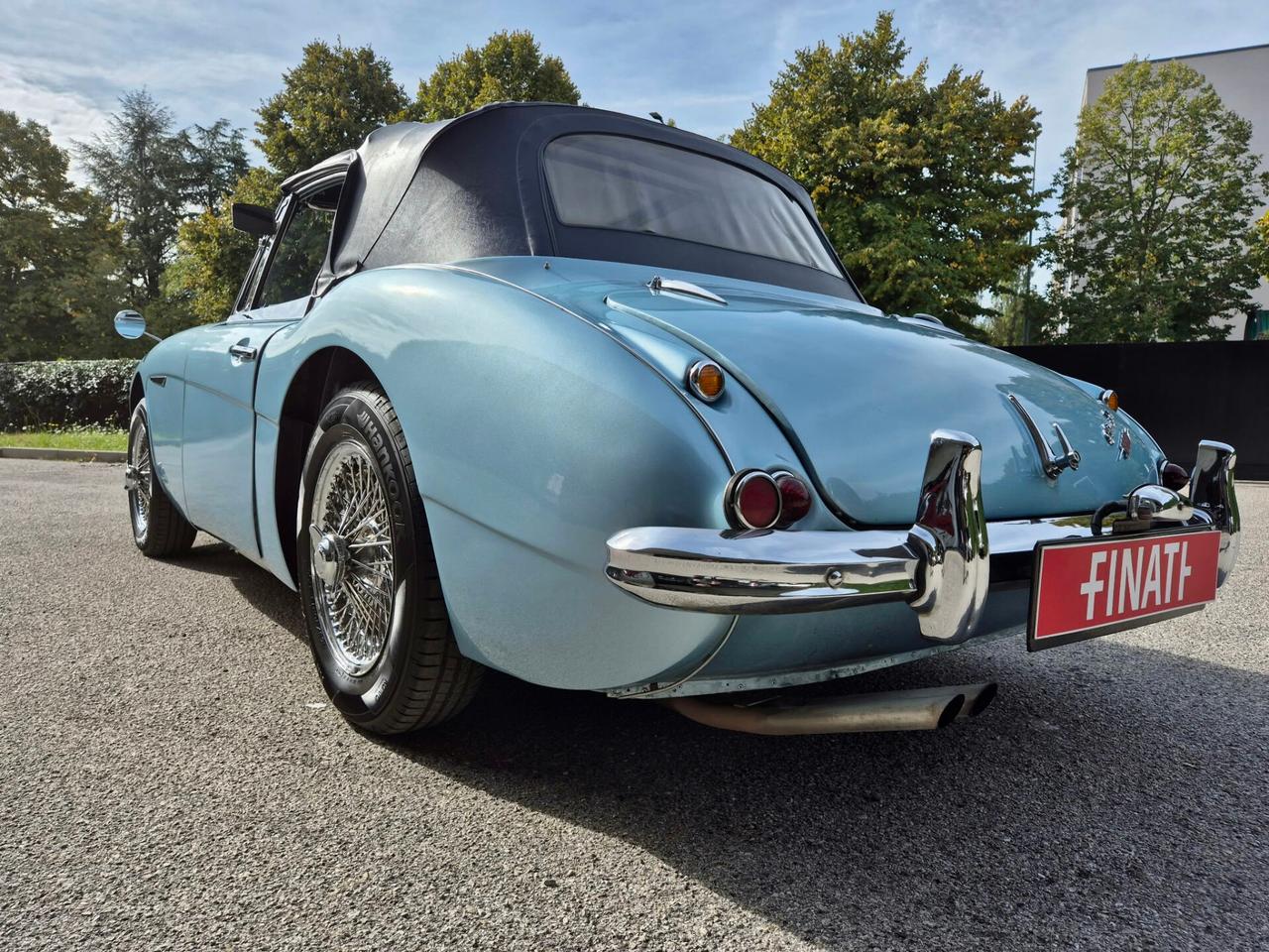 Austin Healey MKII 3000