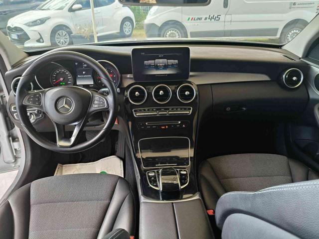MERCEDES-BENZ C 220 d Auto Premium