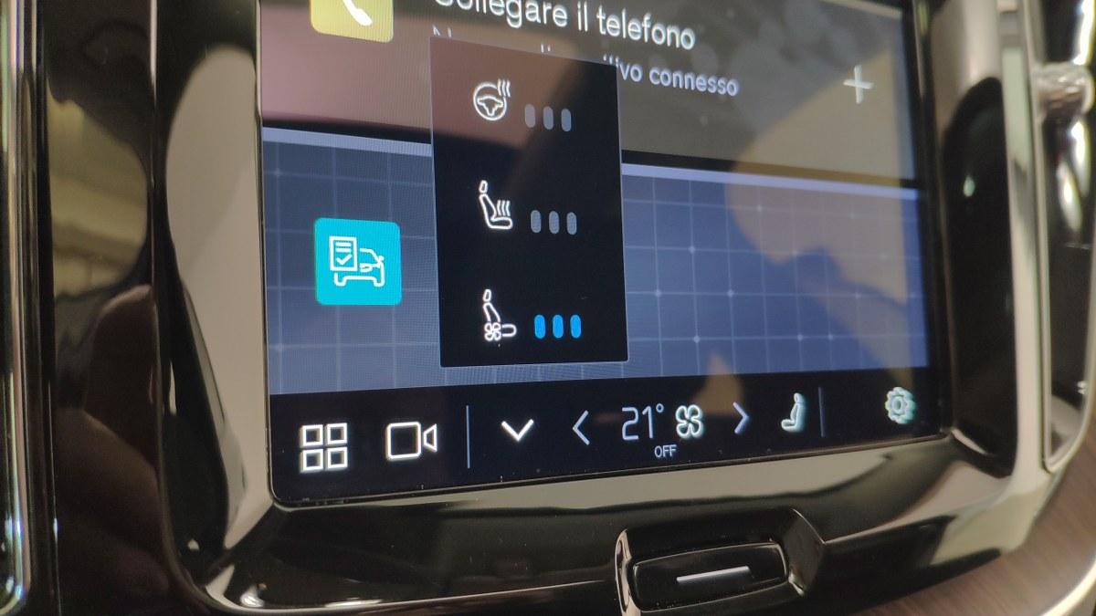VOLVO Xc60 T8 Recharge Plug-In Hybrid Awd Aut. Ultimate Dark
