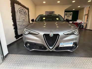 Alfa Romeo Stelvio 2.2 t Business Q4 210cv auto