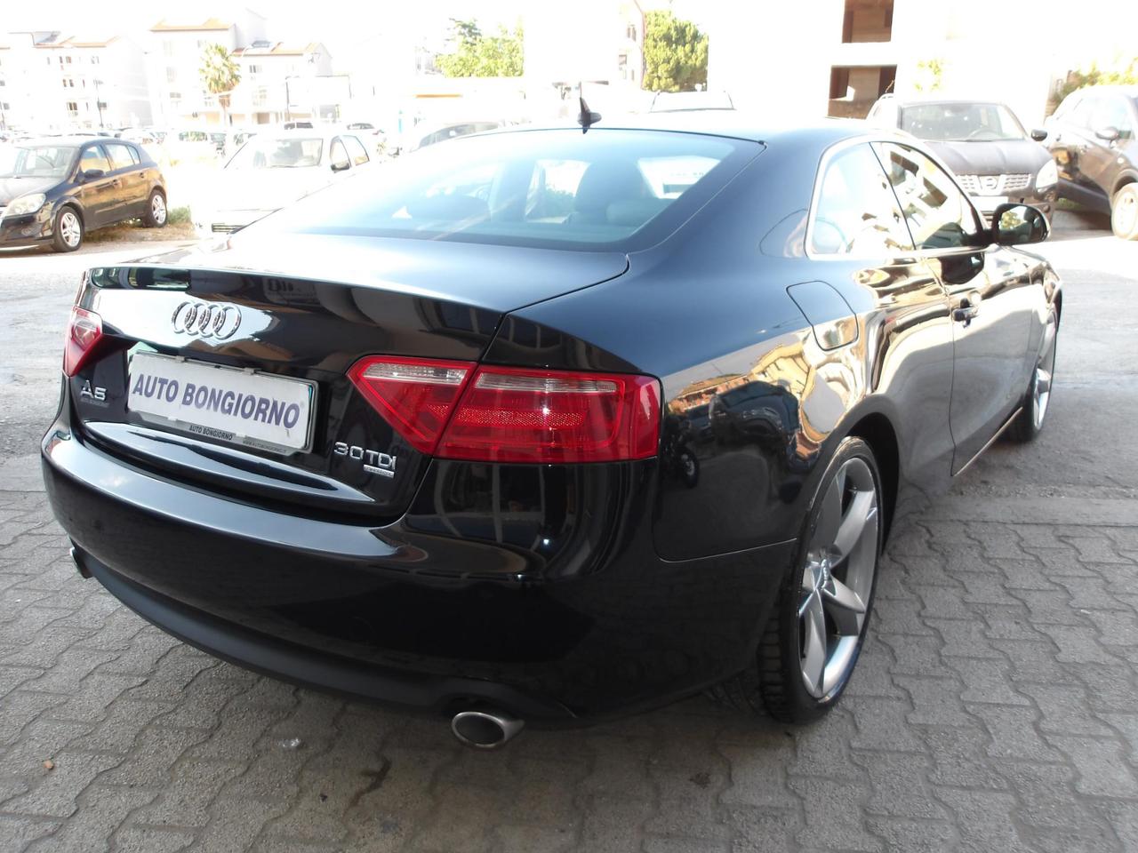 AUDI A5 Coupe 3.0 V6 tdi Ambition quattro