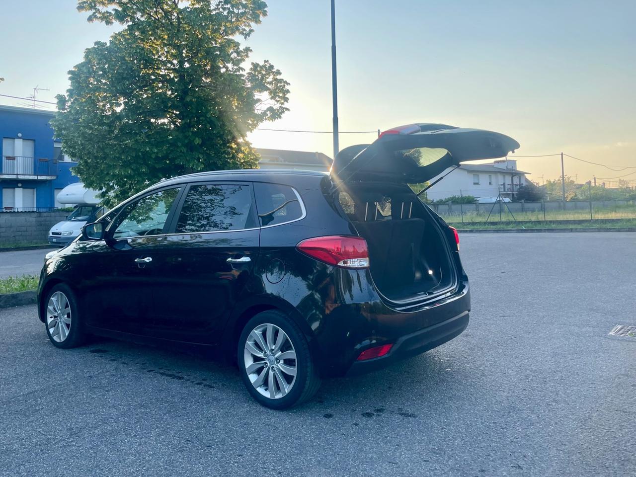 Kia Carens 1.7 CRDi 115 CV Class
